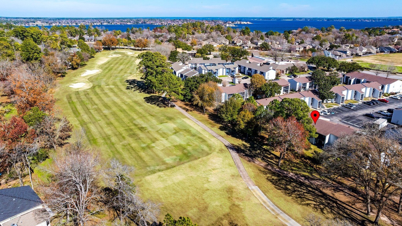 Photo of Outdoor in Walden on Lake Conroe