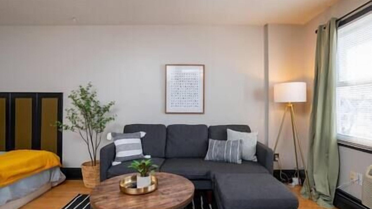 Photo of Bedroom in Lowry Hill East