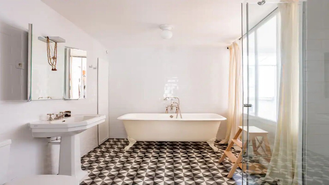 Photo of Bathroom in Archives