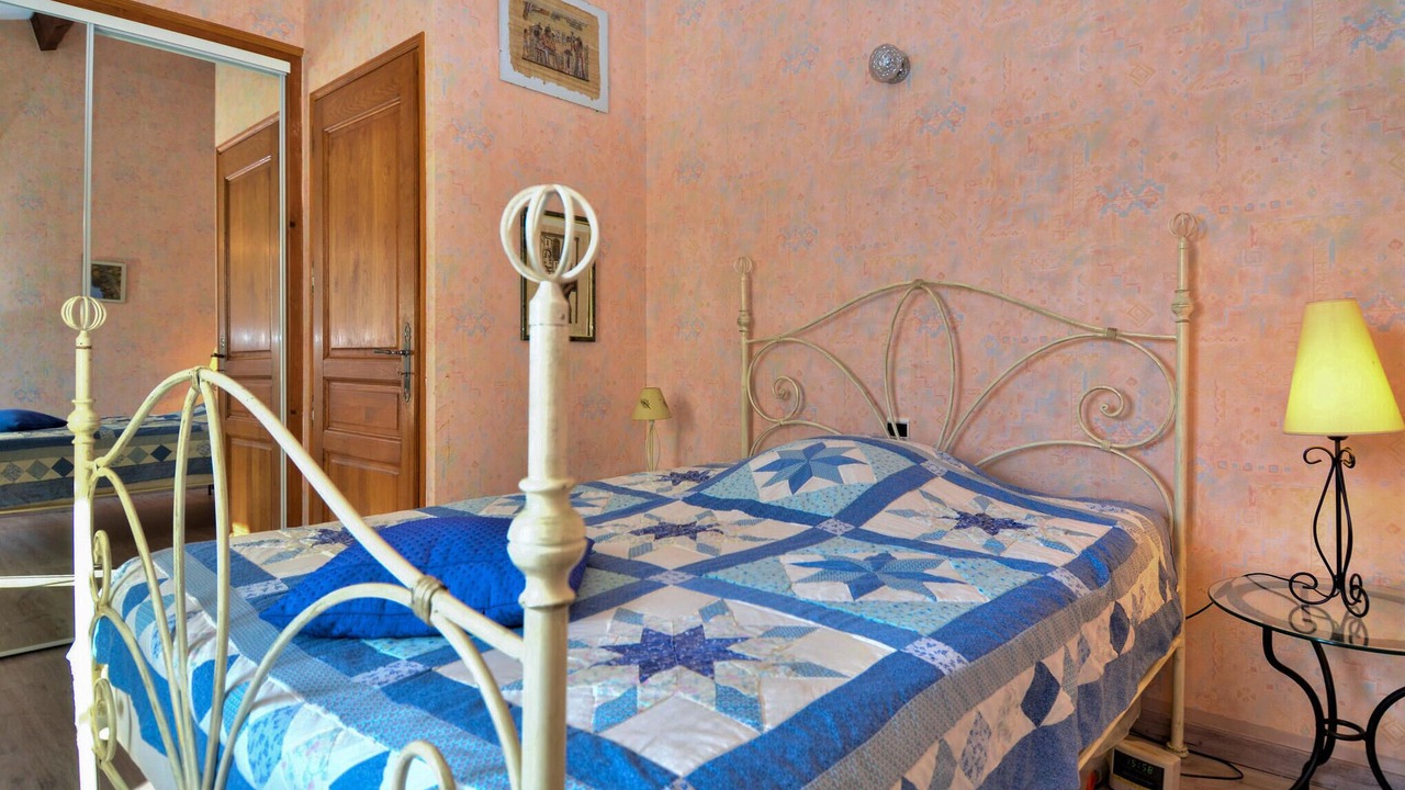 Photo of Others in Saint-Quentin-la-Poterie