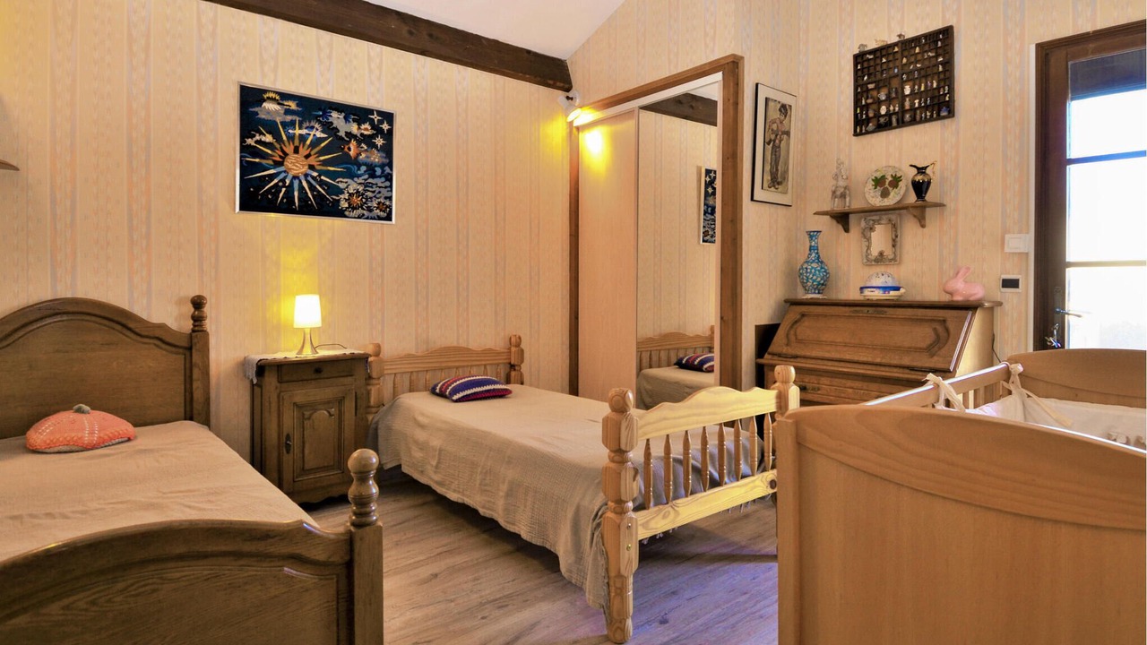 Photo of Others in Saint-Quentin-la-Poterie