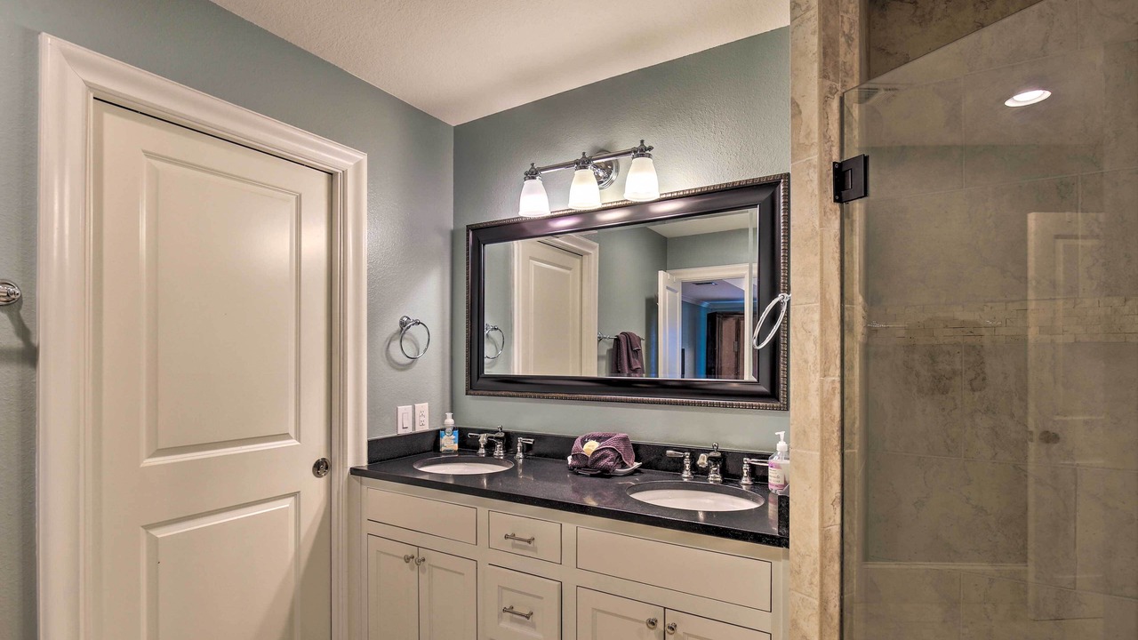 Photo of Bathroom in Seguin