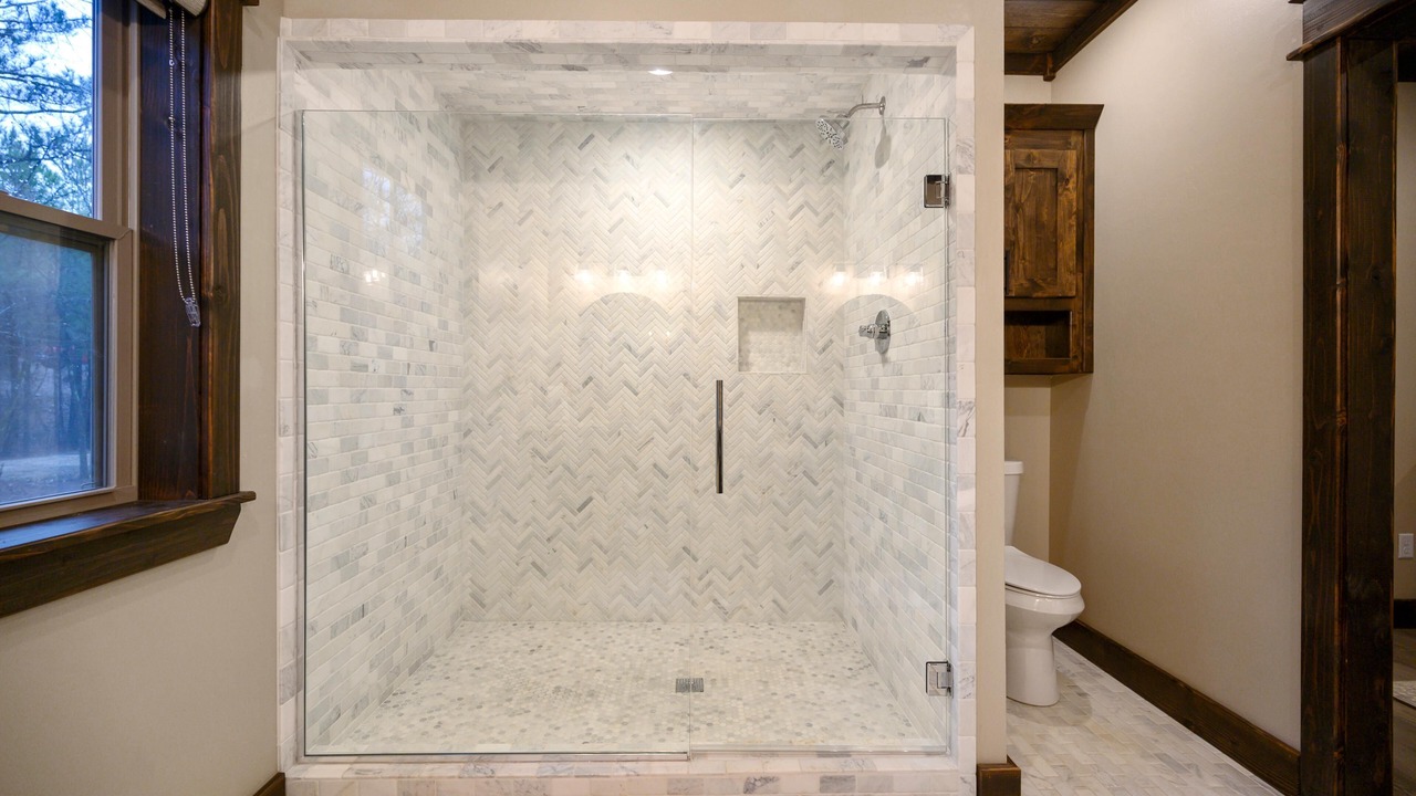 Photo of Bathroom in Broken Bow