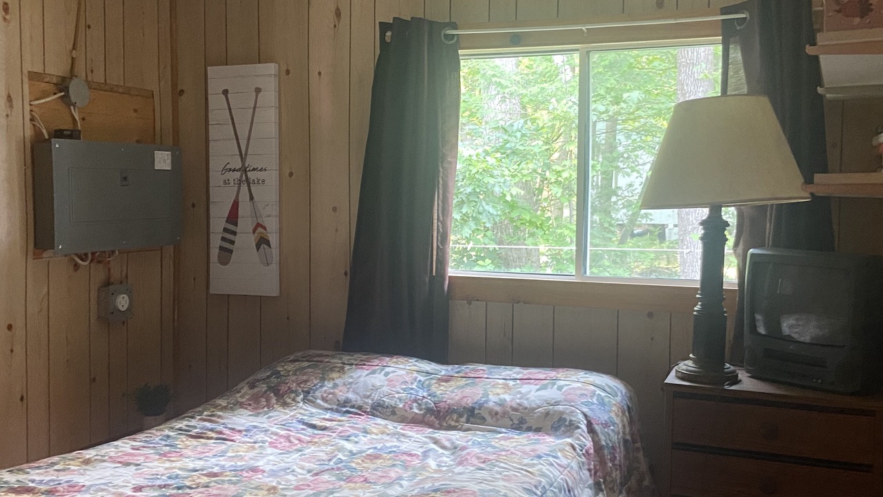 Photo of Bedroom in Rideau Lakes