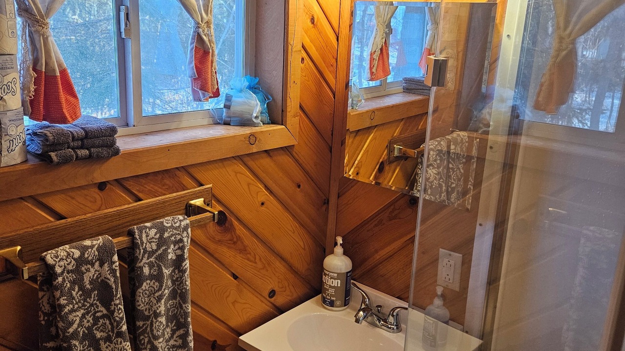 Photo of Bathroom in Superior