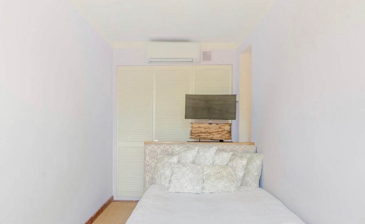 Photo of Bedroom in Les Baraques