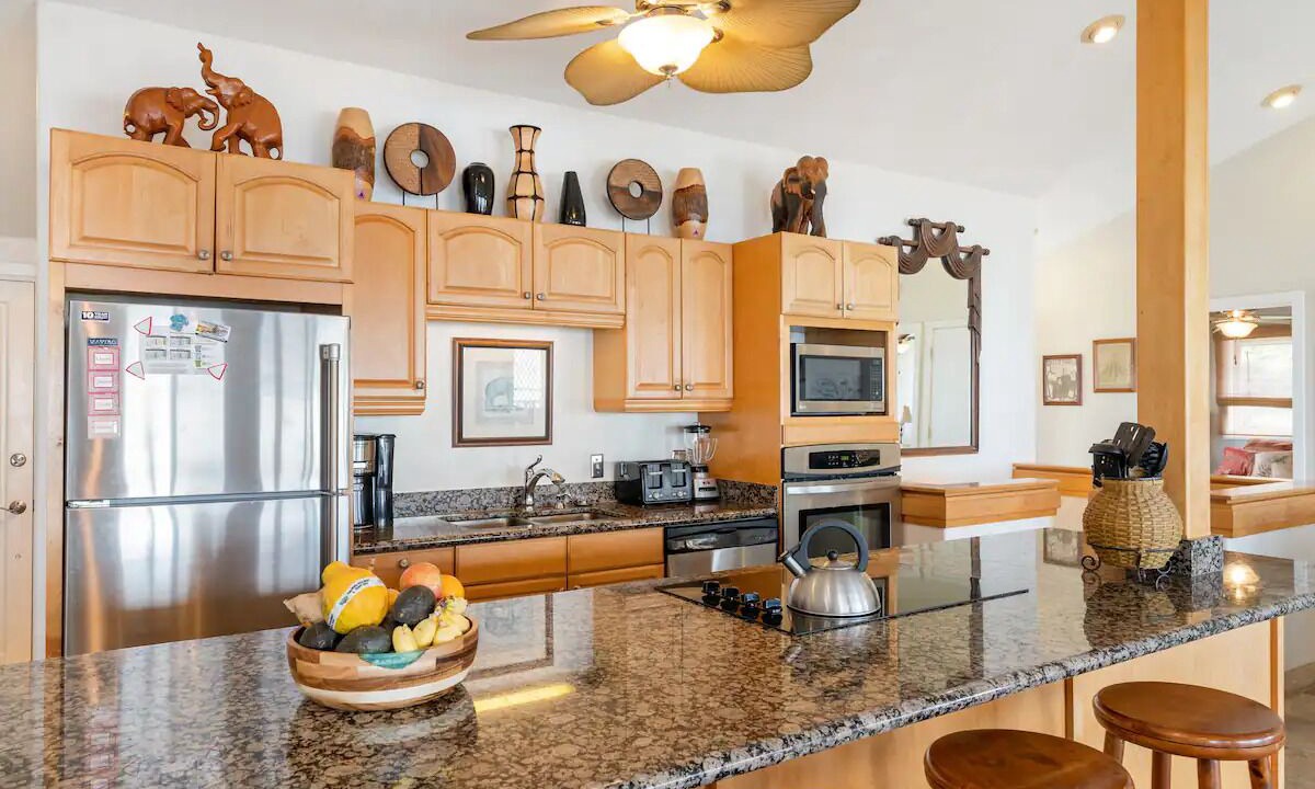 Photo of Kitchen in Makaha