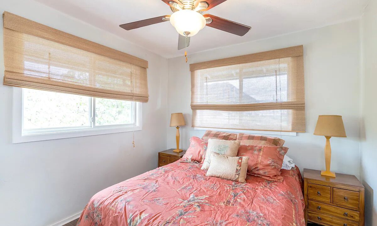Photo of Bedroom in Makaha