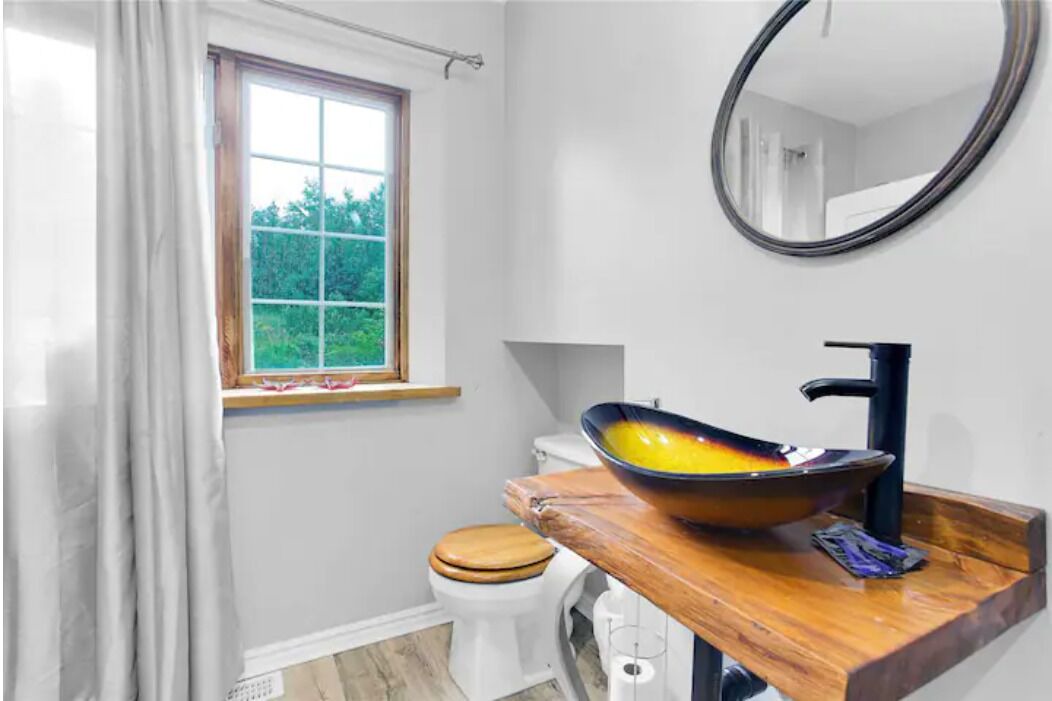 Photo of Bathroom in Bracebridge