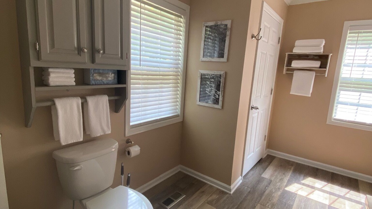 Photo of Bathroom in Troy