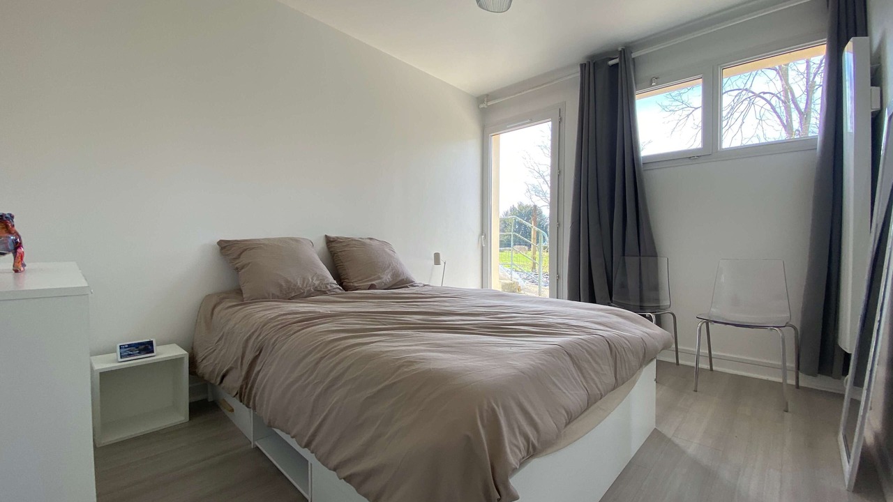Photo of Bedroom in Fouilloy