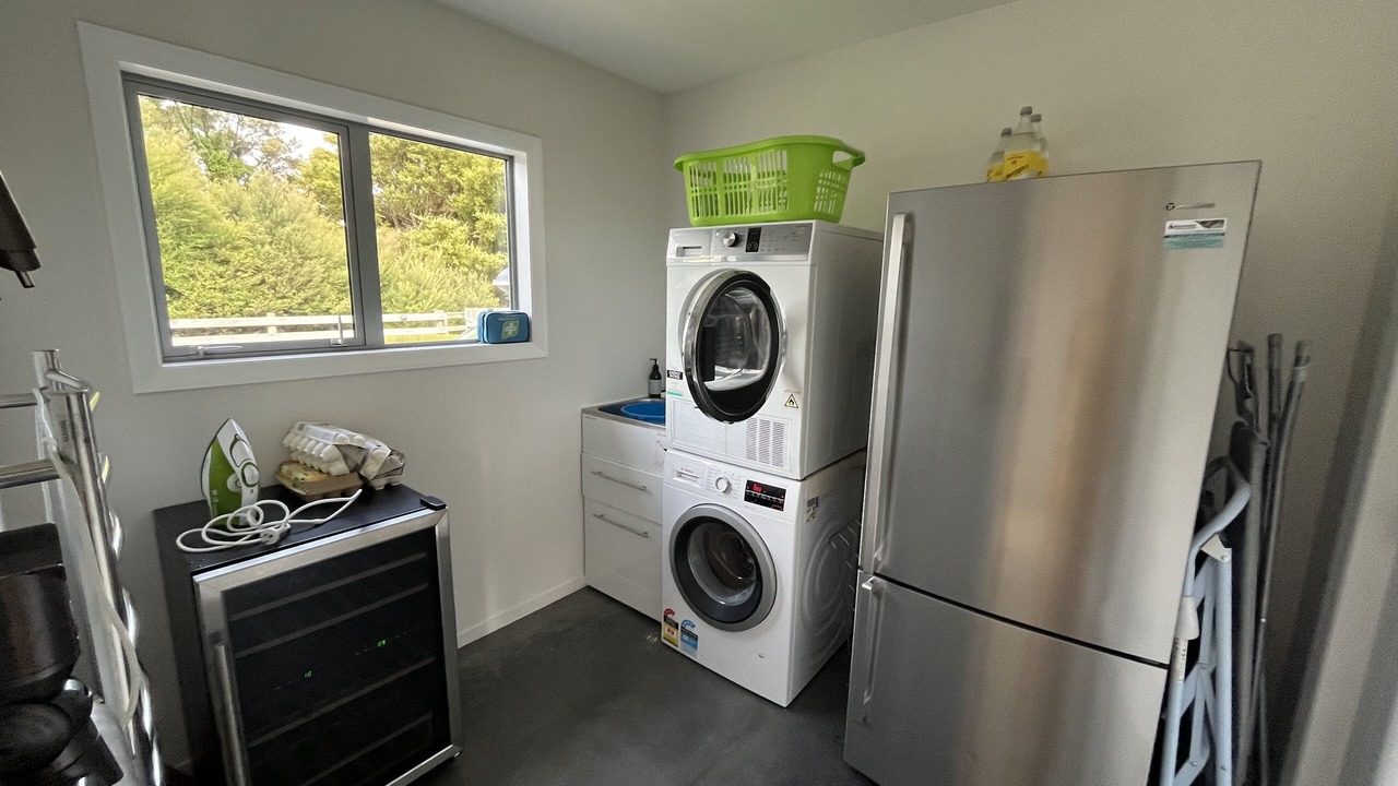 Photo of Bedroom in Langs Beach