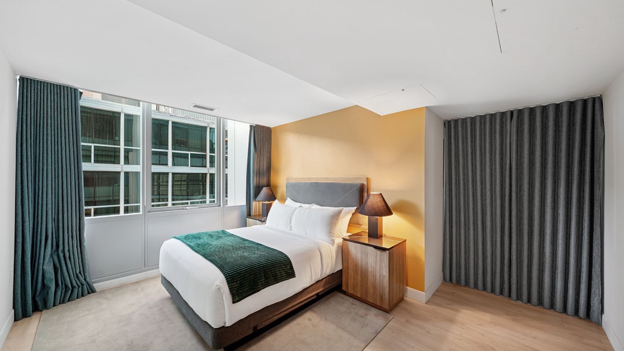 Photo of Bedroom in The Loop