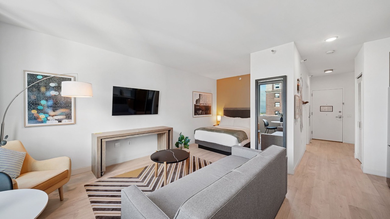 Photo of Bedroom in The Loop