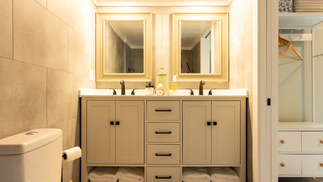 Photo of Bathroom in Flat Rock