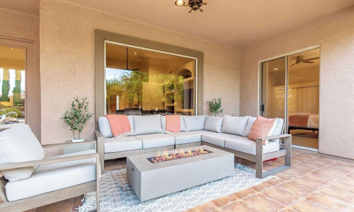 Photo of Outdoor in Paradise Valley Village