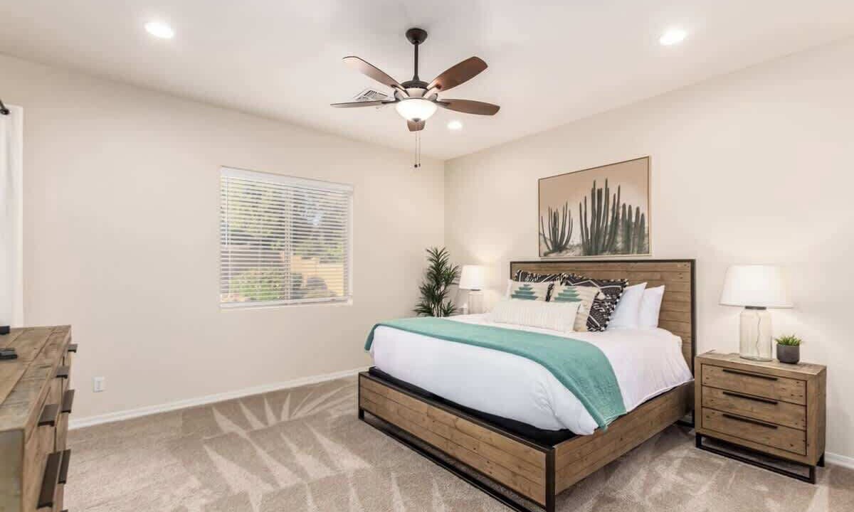 Photo of Others in Paradise Valley Village
