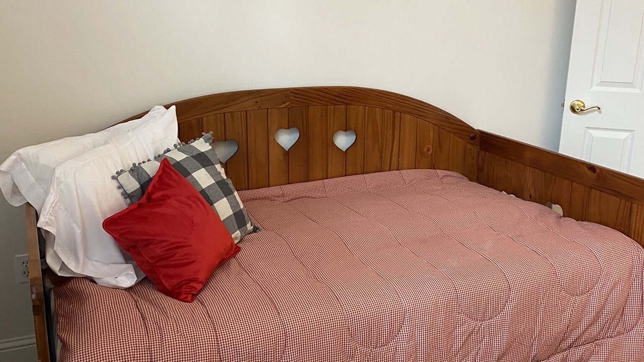 Photo of Bedroom in Blairsville