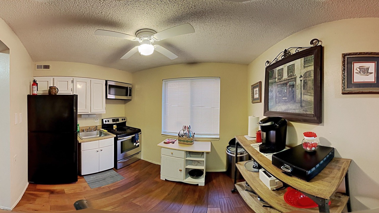 Photo of Kitchen in Lafayette Square