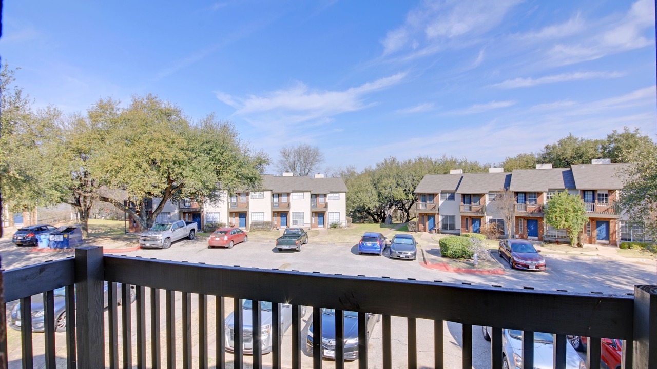 Photo of Patio Balcony in Pleasant Valley
