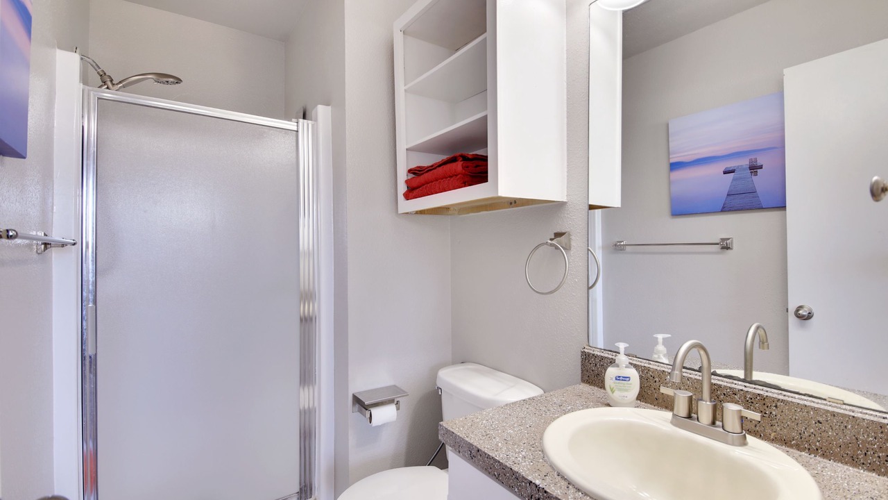 Photo of Bathroom in Pleasant Valley
