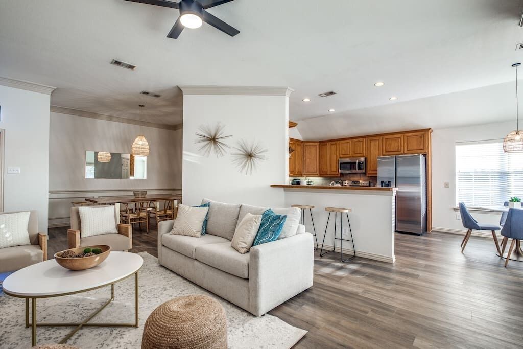 Photo of Livingroom in Little Elm