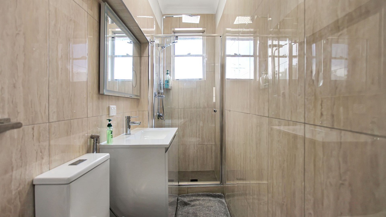 Photo of Bathroom in Tea Gardens