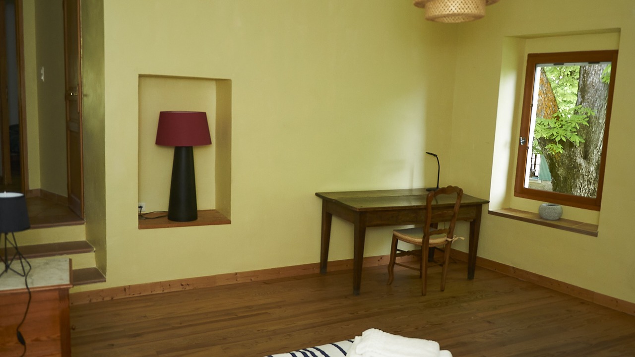 Photo of Bedroom in Saint-Michel-l'Observatoire