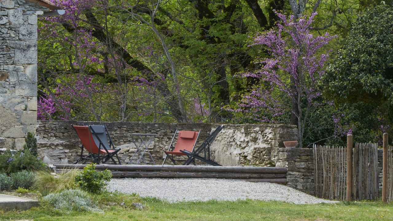 Photo of Outdoor in Saint-Michel-l'Observatoire
