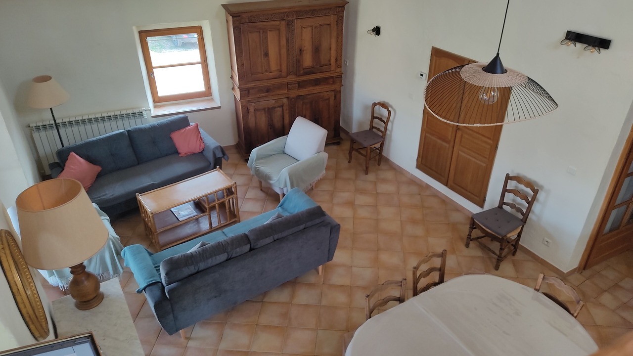 Photo of Livingroom in Saint-Michel-l'Observatoire