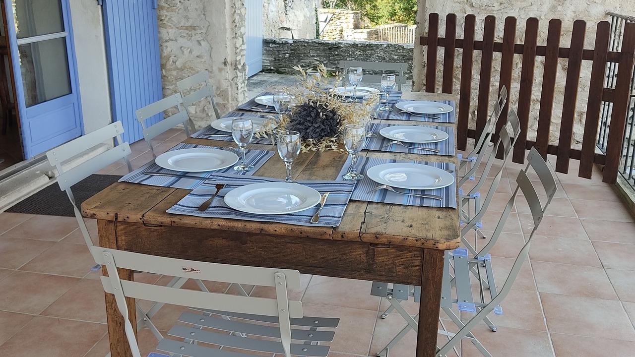 Photo of Outdoor in Saint-Michel-l'Observatoire