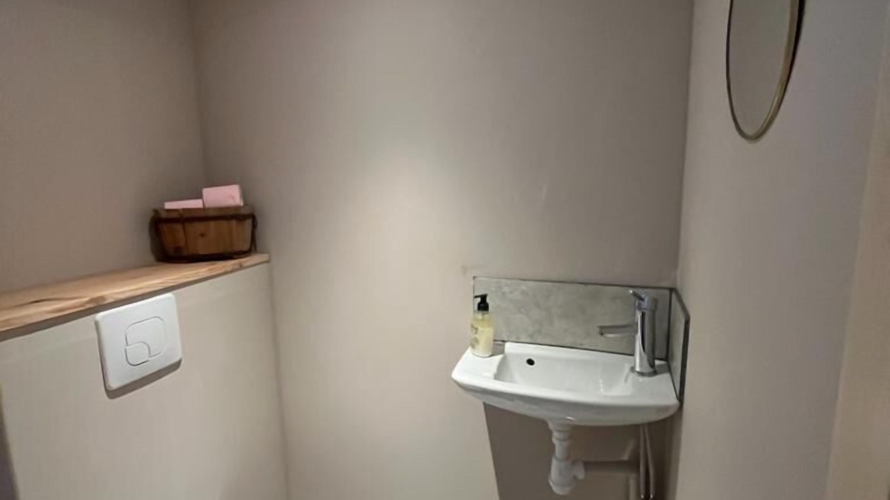 Photo of Bathroom in Saint-Michel-l'Observatoire