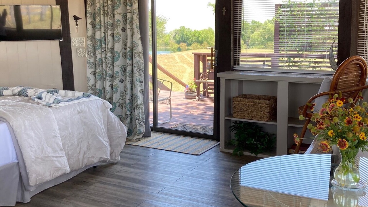 Photo of Bedroom in Guadalupe County