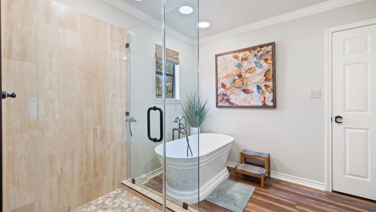 Photo of Bathroom in Llano
