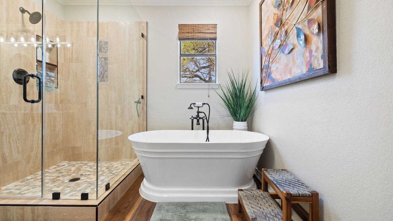 Photo of Bathroom in Llano