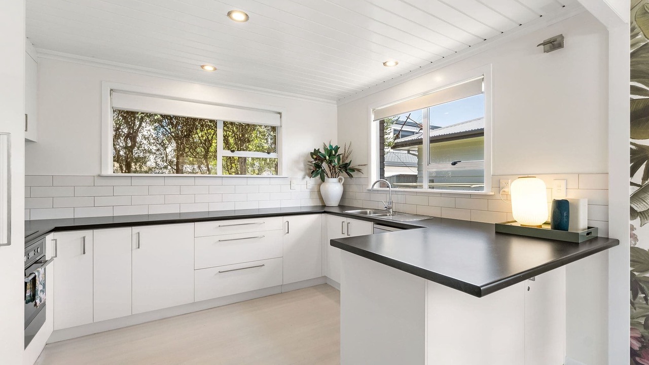 Photo of Kitchen in Omanu