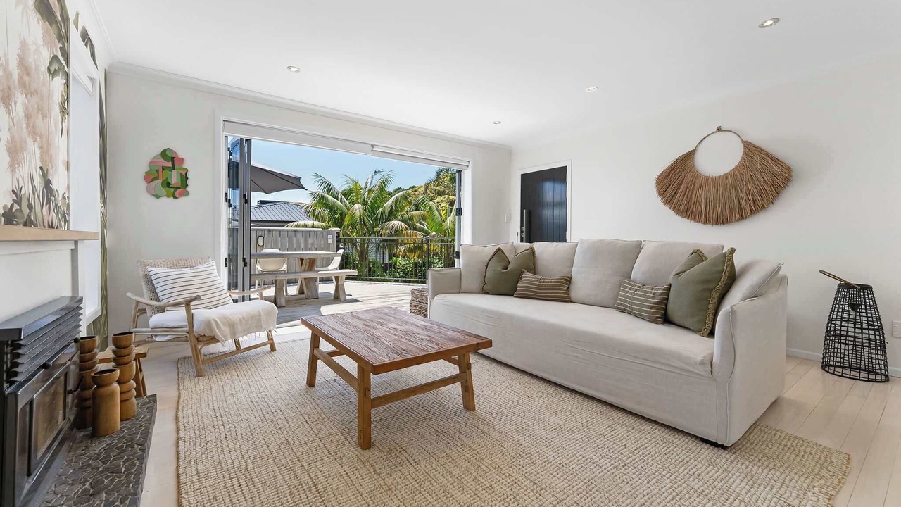 Photo of Others in Omanu