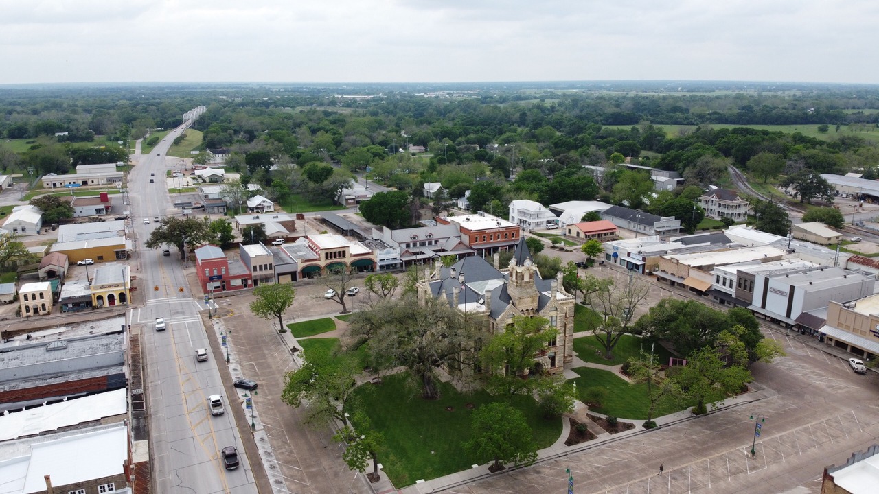 Photo of Others in La Grange