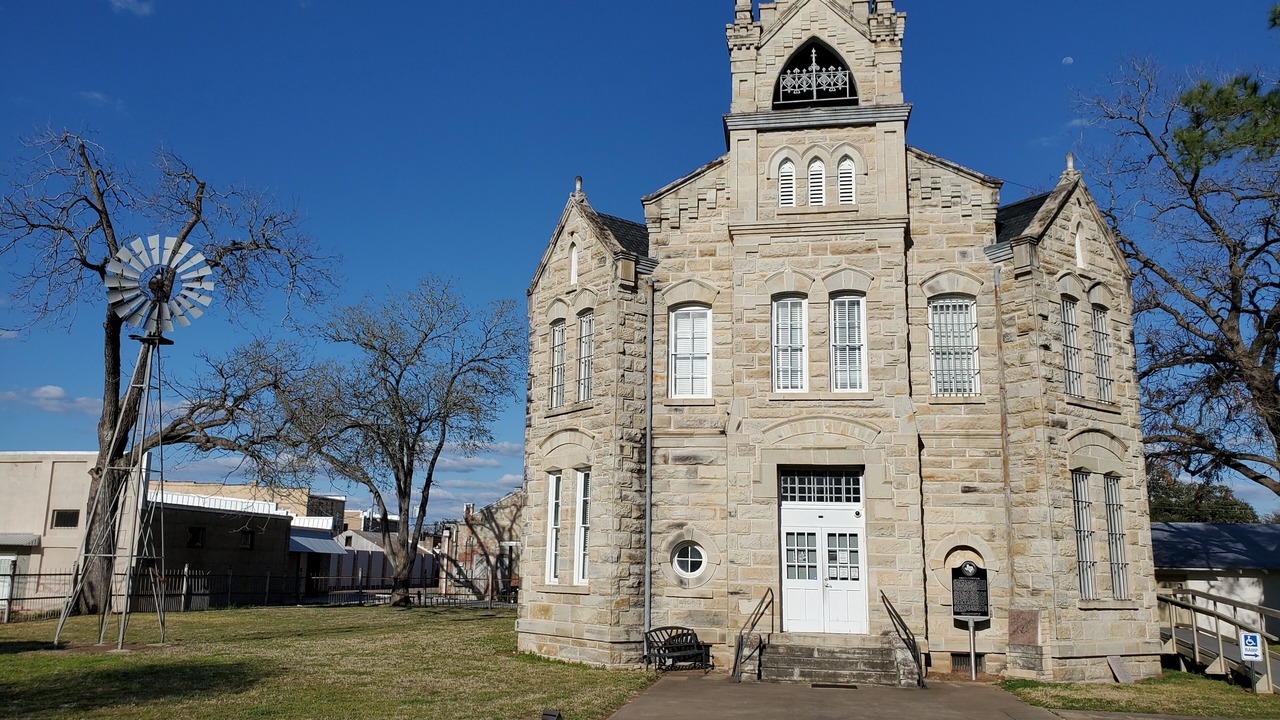 Photo of Others in La Grange
