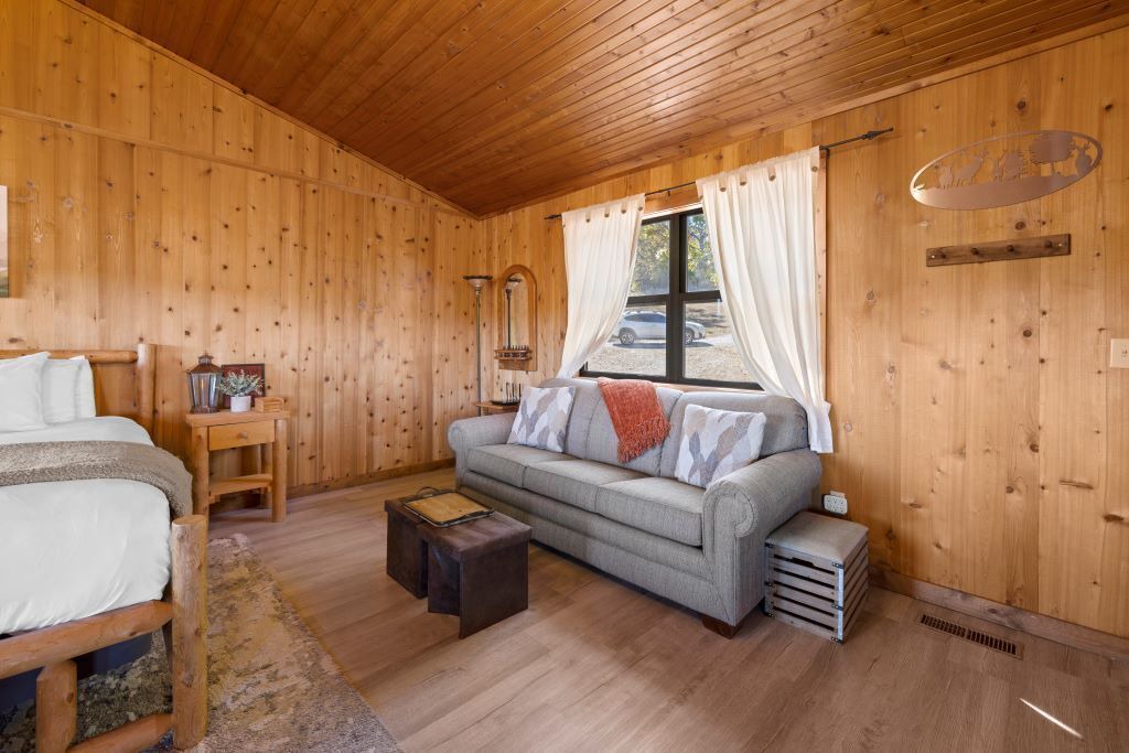 Photo of Livingroom in Berryville