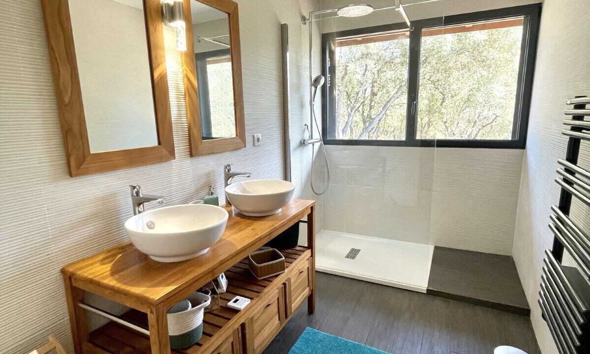 Photo of Bathroom in Maubuisson