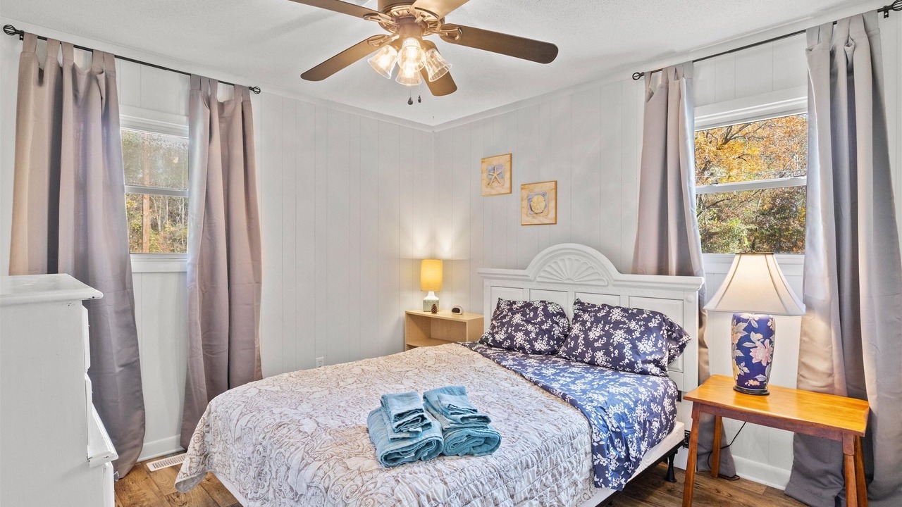 Photo of Bedroom in Wake County