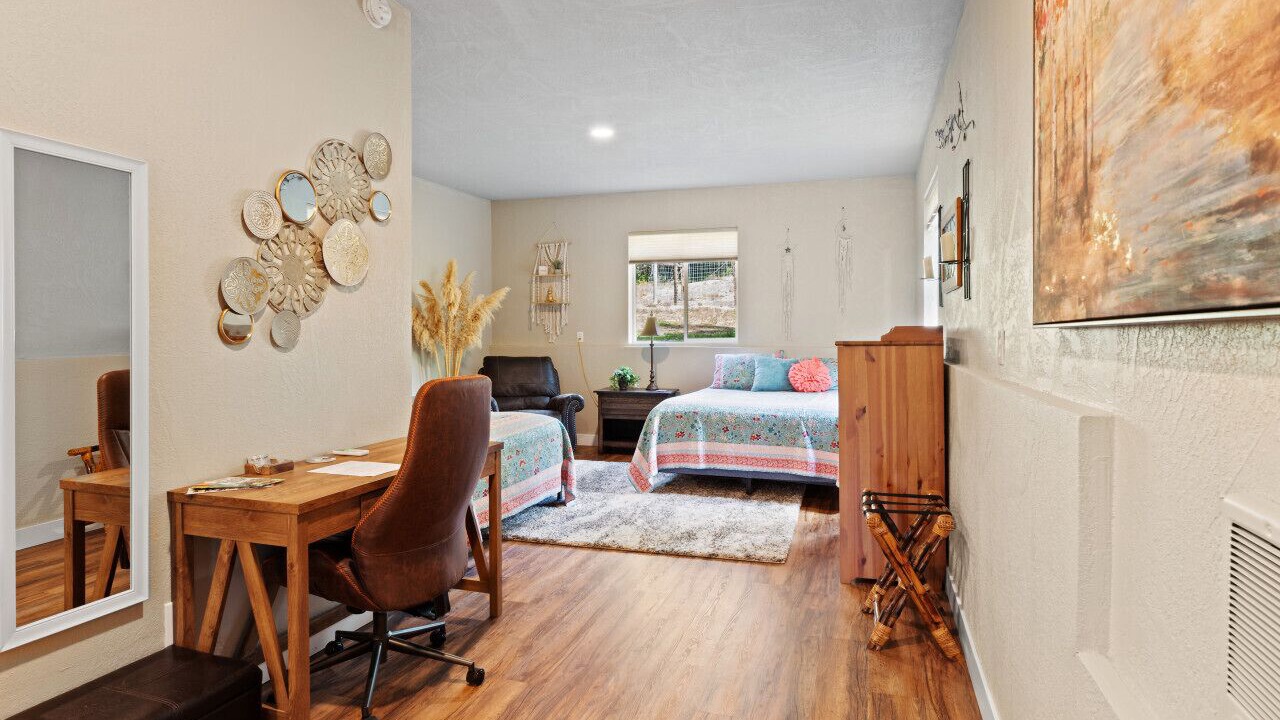 Photo of Others in Sagle