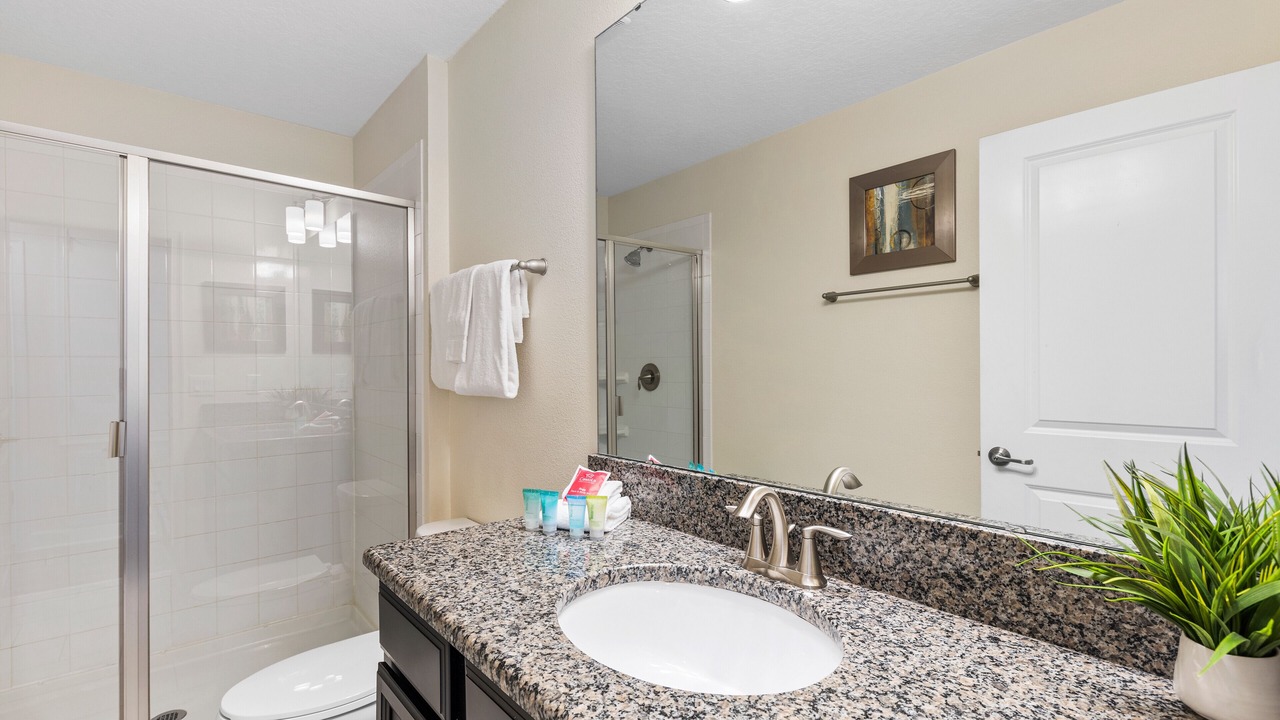 Photo of Bathroom in Davenport