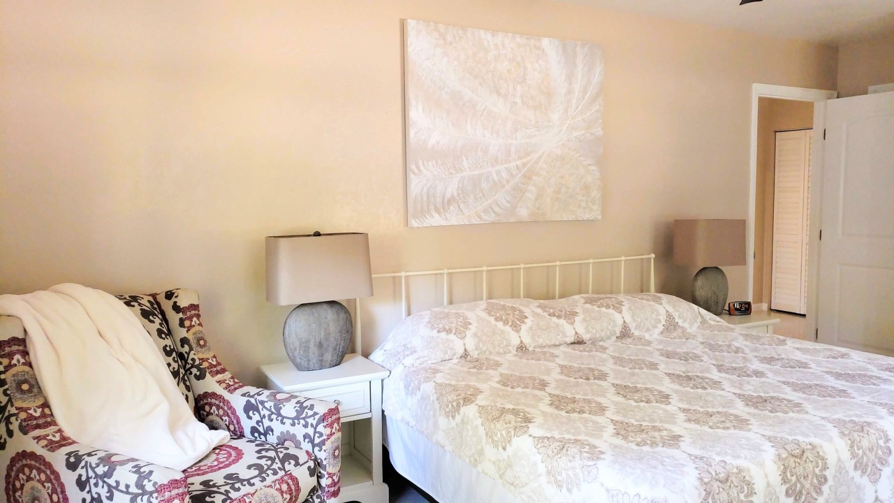 Photo of Bedroom in South Pinellas Community Council