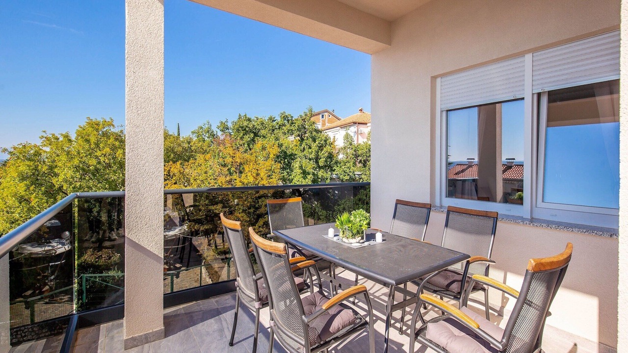 Photo of Patio Balcony in Dramalj
