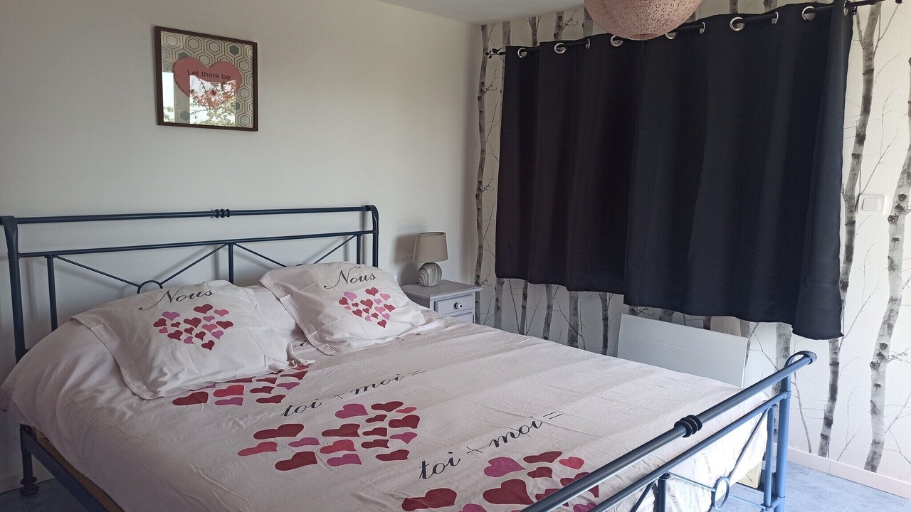 Photo of Others in Thedirac