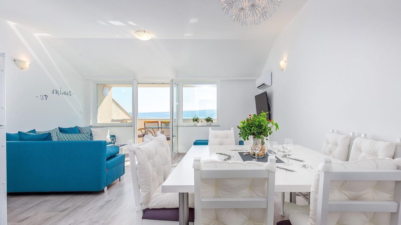 Photo of Livingroom in Dramalj