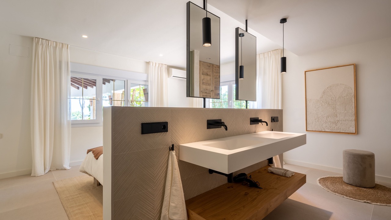 Photo of Bathroom in Benimeit