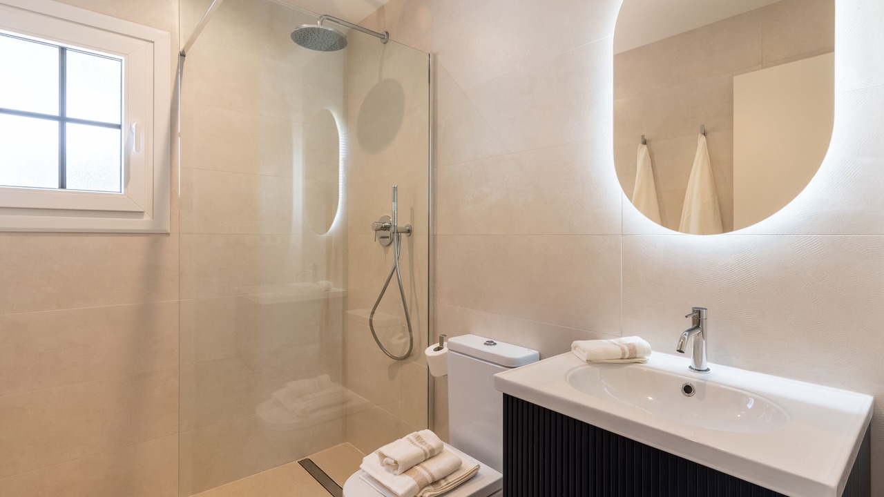 Photo of Bathroom in Benimeit